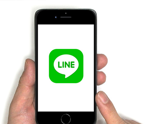 気になることはLINEで問い合わせ